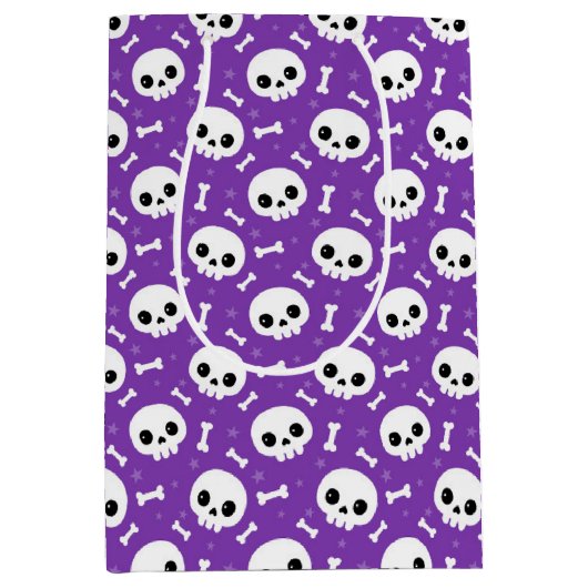 Cute Purple Skull & Bones Halloween Pattern Medium Cadeauzakje (Voorkant)