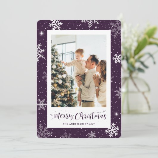 Cute Purple Snowflake Photo Christmas Card Feestdagenkaart (Staand voorkant)