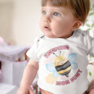 Cute Queen Bee, die mam een meisje houdt Romper