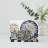 Cute Rabbit Bunny Painting Dedham Bord Floral Art Briefkaart (Staand voorkant)