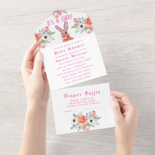 Cute Rabbit Hare Flowers Het is een meisje Baby sh All In One Uitnodiging (Afscheurbaar)