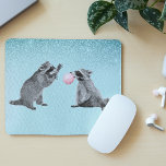 Cute Raccoon Blue Bubble Gum Muismat<br><div class="desc">Dit ontwerp is gemaakt van mijn one-of-a-achtige vloeibaar acrylschilderij en een luipaard! Het kan worden gepersonaliseerd door op de knop Aanpassen te klikken en een naam, initialen of je favoriete woorden toe te voegen. Neem contact met me op colorflowcreations@gmail.com als je dit ontwerp op een ander product wilt gebruiken. Koop...</div>