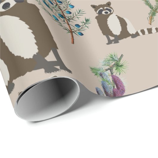 Cute Raccoon in Pine Forest Pattern Cadeaupapier (Rol Hoek)