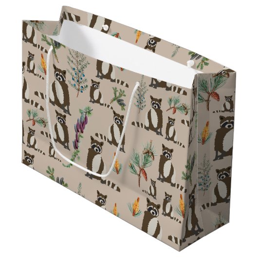 Cute Raccoon in Pine Forest Pattern Groot Cadeauzakje (Voorkant Gekanteld)