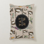 Cute Raccoon in Pine Forest Pattern Monogram Accent Kussen (Voorkant(Verticaal))