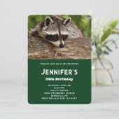 Cute Raccoon Resting on a Log Birthday Kaart (Staand voorkant)