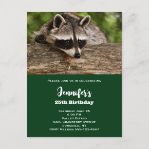 Cute Raccoon Resting on a Log Birthday Uitnodiging Briefkaart