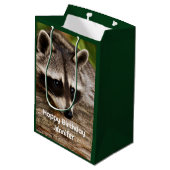 Cute Raccoon Resting on a Log Medium Cadeauzakje (Achterkant Gekanteld)