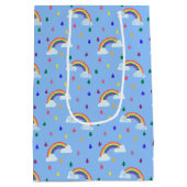 Cute Rainbow Sky Rain druppels Party Medium Cadeauzakje (Achterkant)