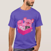 Cute Reading Cartoon Pig Family T-Shirt (Voorkant)