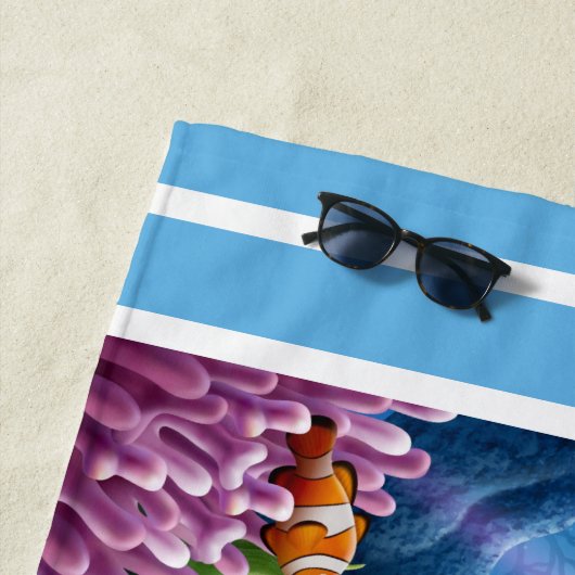 Cute Realistic Dolphins Strandlaken (In situ)