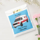 Cute red ambulance van cartoon bedankzakje (Gezegeld)