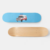 Cute red ambulance van cartoon persoonlijk skateboard (Horizontaal)