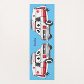Cute red ambulance van cartoon yogamat (Achterkant)