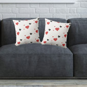 Cute Red and Black Polka Dot Hearts Throw Pillow Kussen
