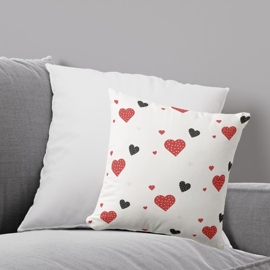 Cute Red and Black Polka Dot Hearts Throw Pillow Kussen