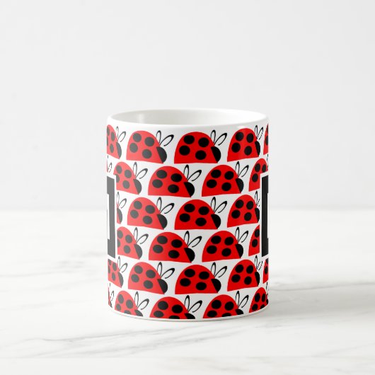 Cute Red Black Ladybug Monogram Koffiemok (Center)