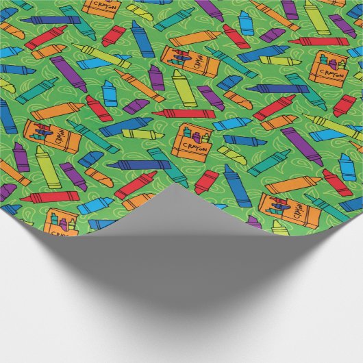 Cute Red Blue Yellow Crayons op Green Pattern Cadeaupapier (Hoek)