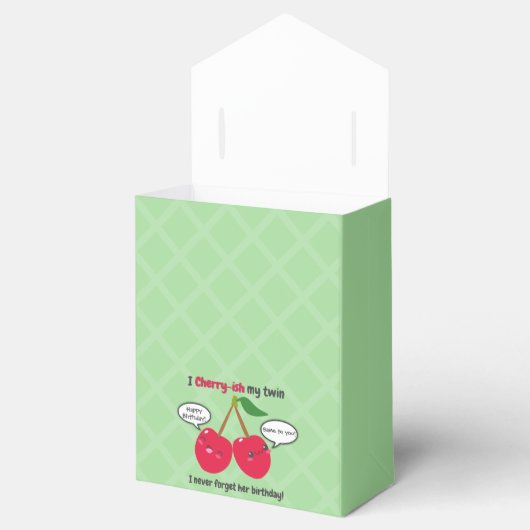 Cute Red Cherry Kawaii Twins Birthday Bedankdoosjes (Geopend)