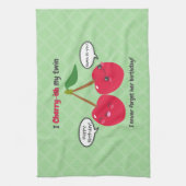Cute Red Cherry Kawaii Twins Birthday Theedoek (Verticaal)