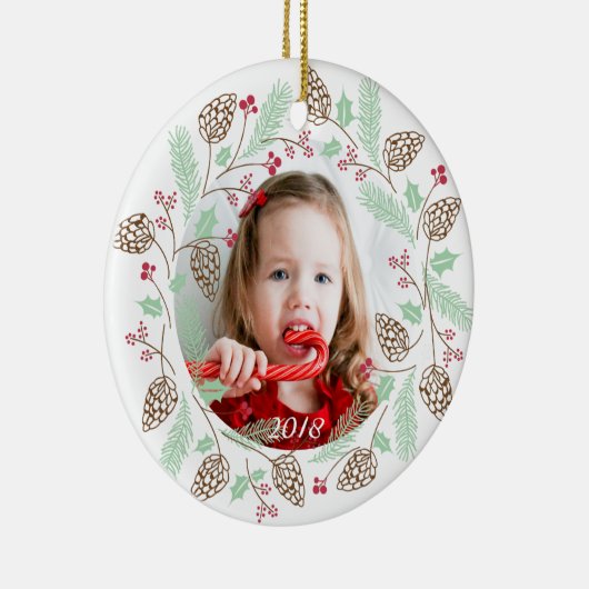 Cute Red en Green Pine en Holly Wreater Kerstmis Keramisch Ornament (Rechts)