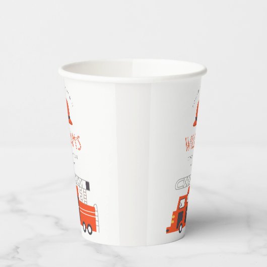 Cute Red Firetruck Engine Kinder elke zondag Papieren Bekers (Links)