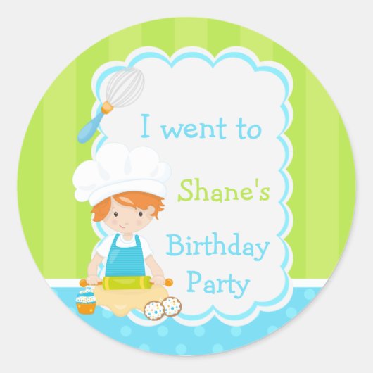 Cute Red Hair Boy Baking Birthday Party Ronde Sticker (Voorkant)