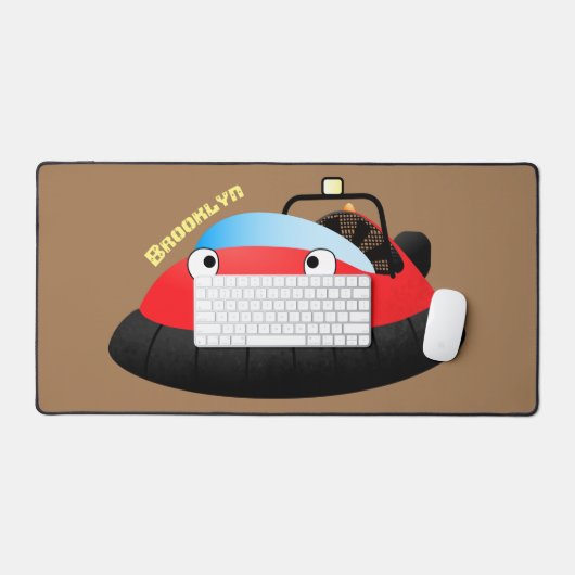 Cute red happy hovercraft cartoon bureaumat (Keyboard & Muis)