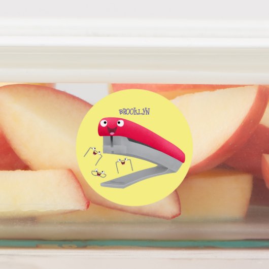 Cute red happy stapler cartoon labels (Aangebracht)