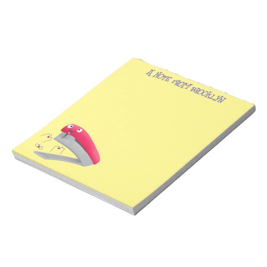Cute red happy stapler cartoon notitieblok (Linkerzijde)