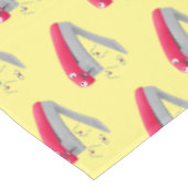 Cute red happy stapler cartoon tafelkleed (Gekanteld)