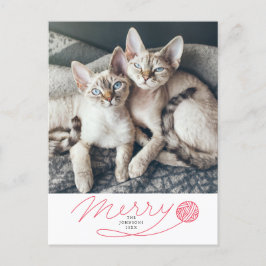 Cute Red Merry Script met Yarn Ball Cat Photo Feestdagenkaart