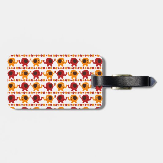 Cute Red Oranje Elephant Friends Holding Trunks Bagagelabel (Achterkant horizontaal)