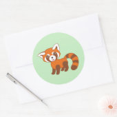 Cute Red Panda over Groen Ronde Sticker (Envelop)