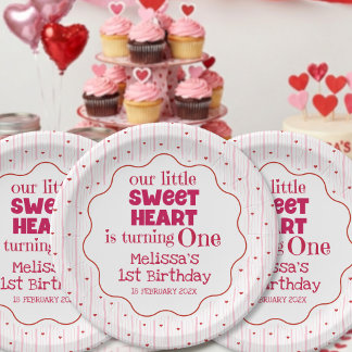 Cute Red Pink Sweetheart Turning One Birthday Papieren Bordje