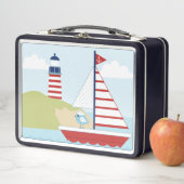 Cute Red Sail Boat en vuurtoren (In situ)