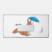 Cute red squirrel met paraplu-cartoon bureaumat (Keyboard & Muis)