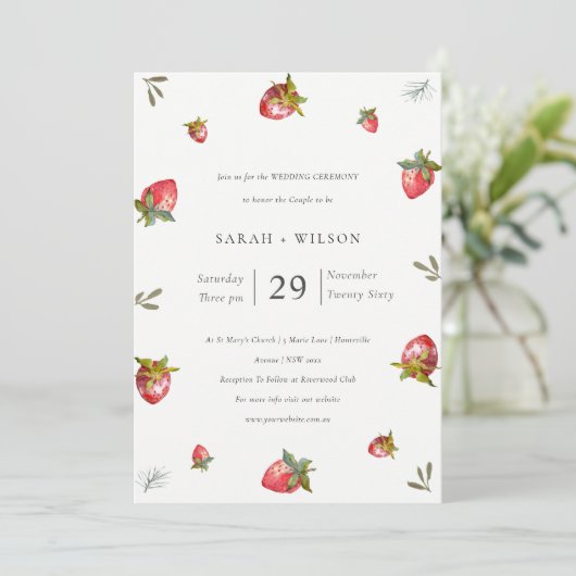 Cute Red Strawberry Leafy Botanical Wedding Invite Bedankkaart (Staand voorkant)