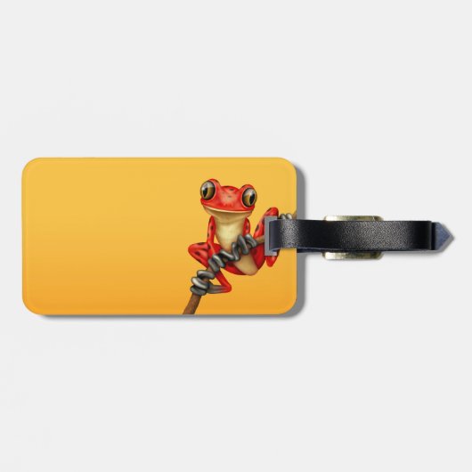 Cute Red Tree Kikker op een vertakking op geel Bagagelabel (Achterkant horizontaal)