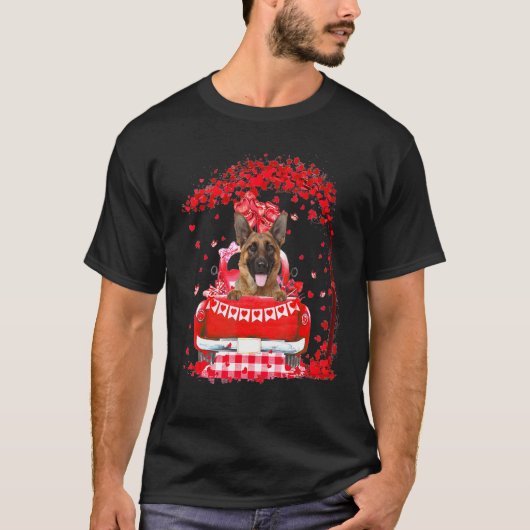 Cute Red Truck German Shepherd Valentijnsdag Cost T-shirt (Voorkant)