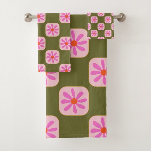Cute Retro Boho Checkerboard Flower Green Roze Bad Handdoek (Insitu)