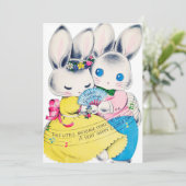 Cute retro Easter bunnies toevoegen bericht Feestdagenkaart (Staand voorkant)