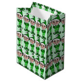 Cute Retro Green Kerstmis Elf Gift Bag Medium Cadeauzakje (Voorkant Gekanteld)