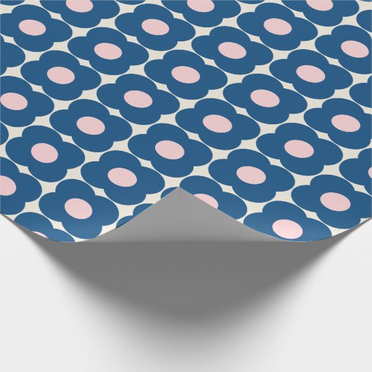 Cute Retro Pop Flower Pattern | Blauw en roze Cadeaupapier (Hoek)