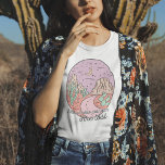 Cute Retro Wanderlust T-Shirt<br><div class="desc">Kute Retro niet iedereen die de wand verliest T-shirt</div>