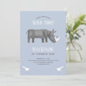 Cute Rhinoceros Boy 1st Birthday Party Invitation Kaart (Staand voorkant)