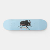 Cute rhinoceros kever cartoon persoonlijk skateboard (Horizontaal)