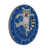 Cute ring tail lemur dansend cartoon illustratie dartbord (Voorkant Links)