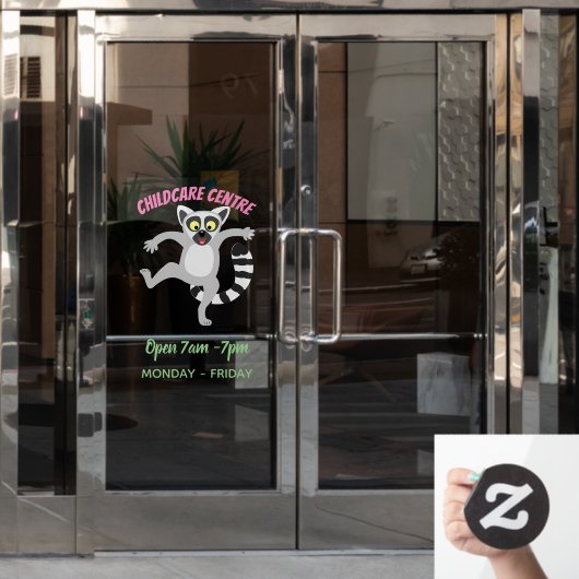 Cute ring tail lemur dansend cartoon illustratie raamsticker (Kantoordeur)