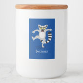 Cute ring tail lemur dansend cartoon illustratie voedselcontainer etiket (Voorkant)
